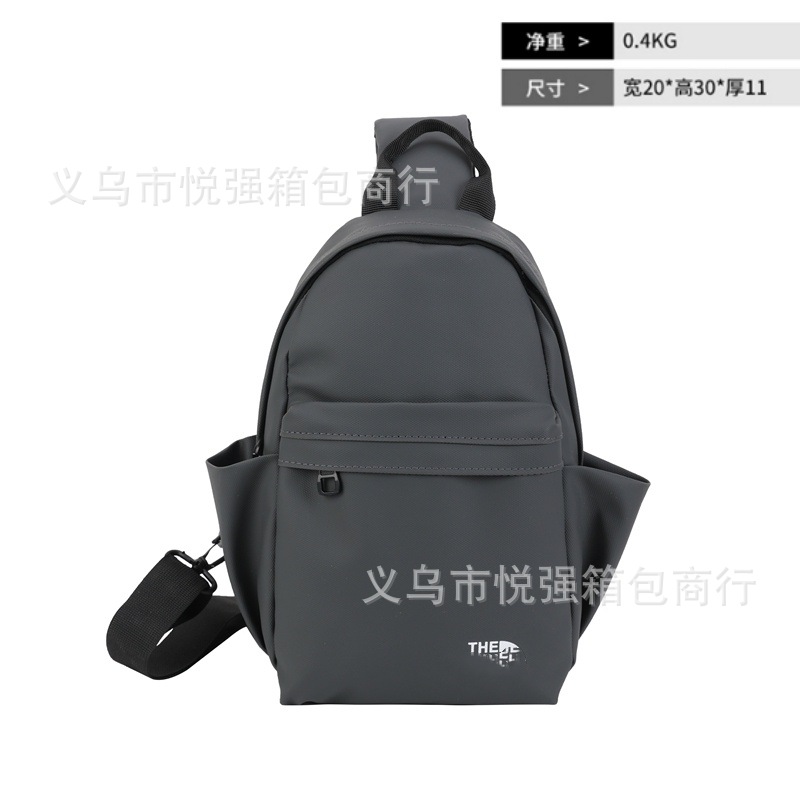 グレー