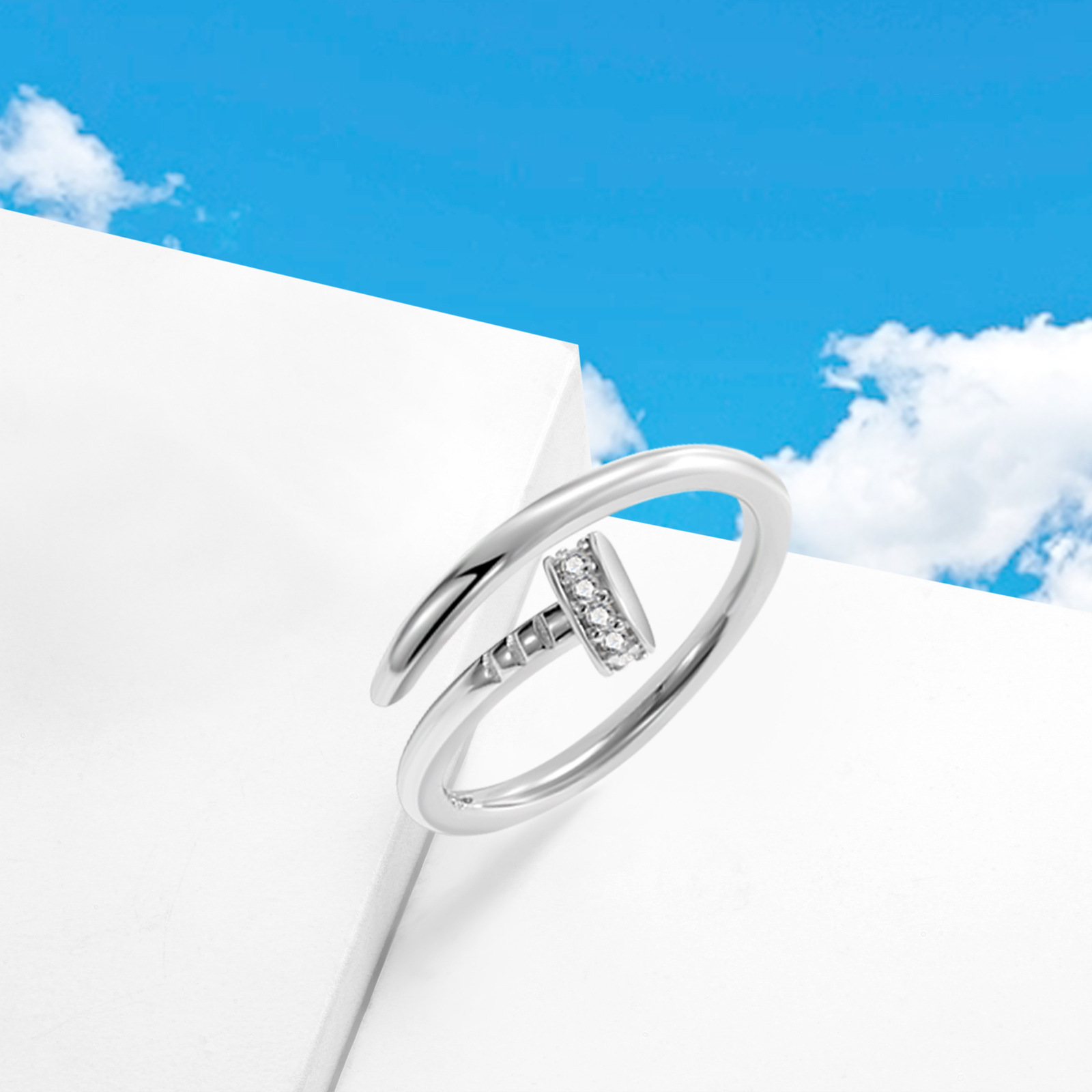 くぎ (女性リング)