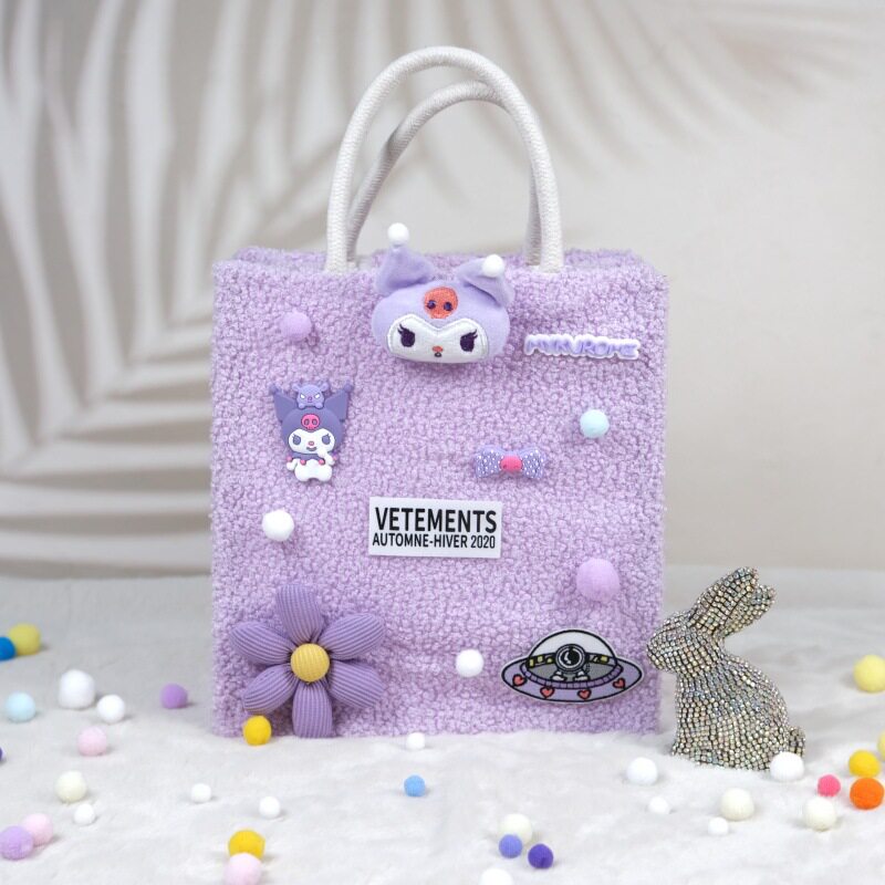 紫色（フルセット材料キット、スティックのり付き）実物と写真の色味が異なる場合がございます。気になる方はご遠慮ください。