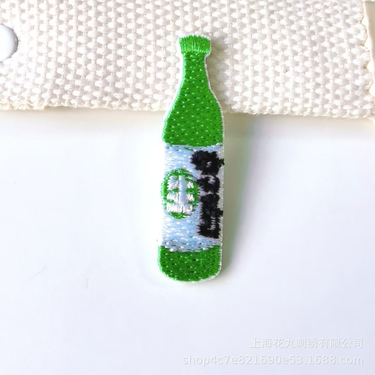 ワインボトル 4-ホットメルト接着剤