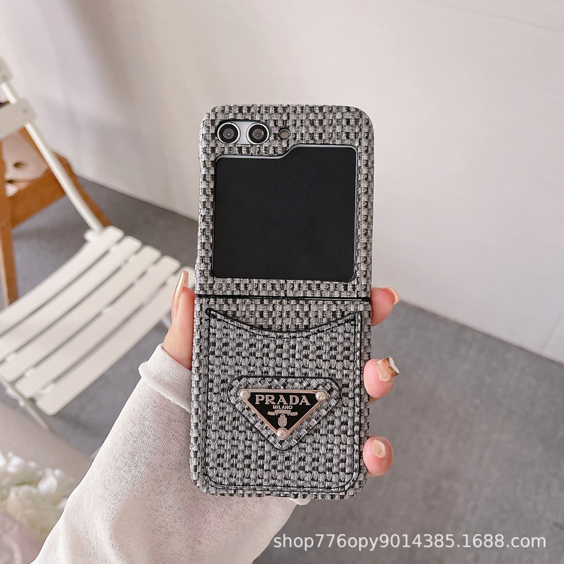 (He) 草シープラカード -- 黒