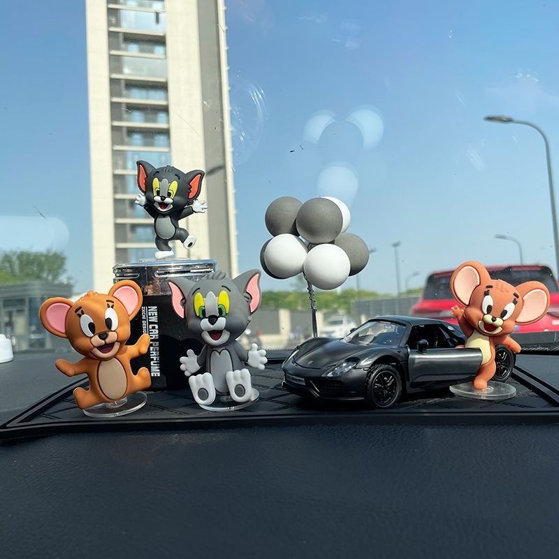 4セット + アロマ + スポーツカー + 風船 + ロングパッド.