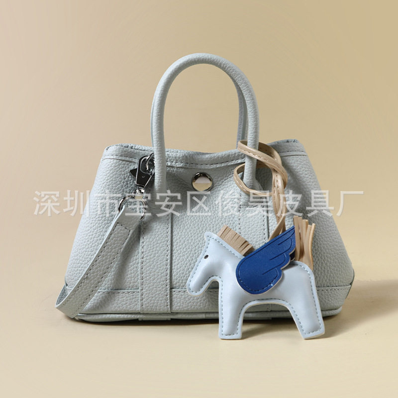 グレイシャーブルー 19cm（ポニー付き）