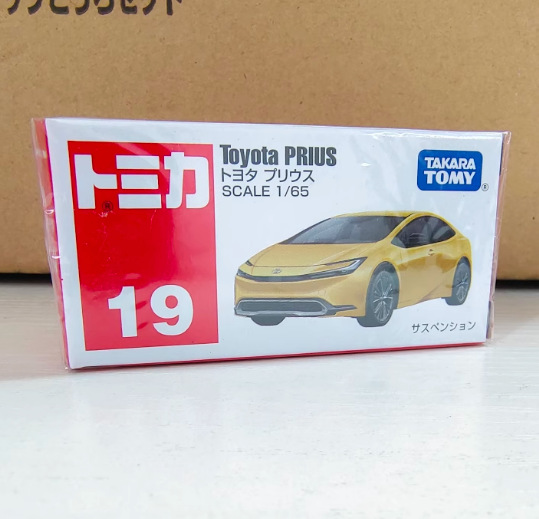 No.19 トヨタ プリウス228608