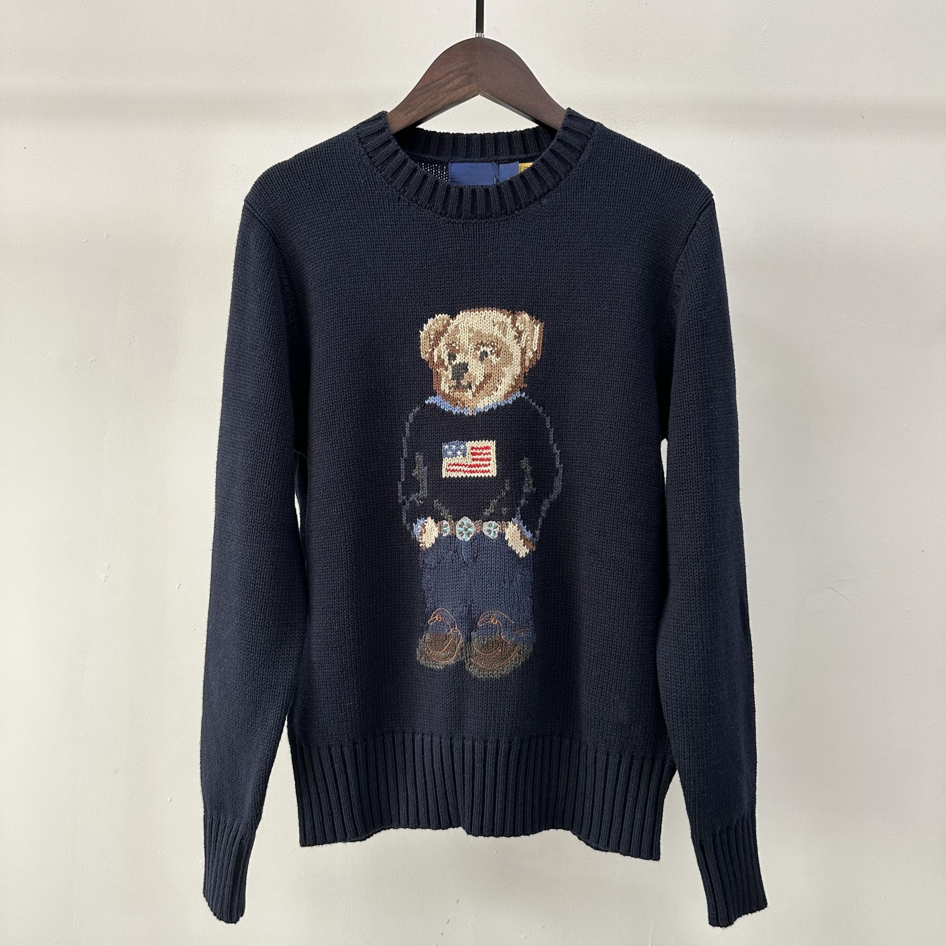 ネイビーブルー