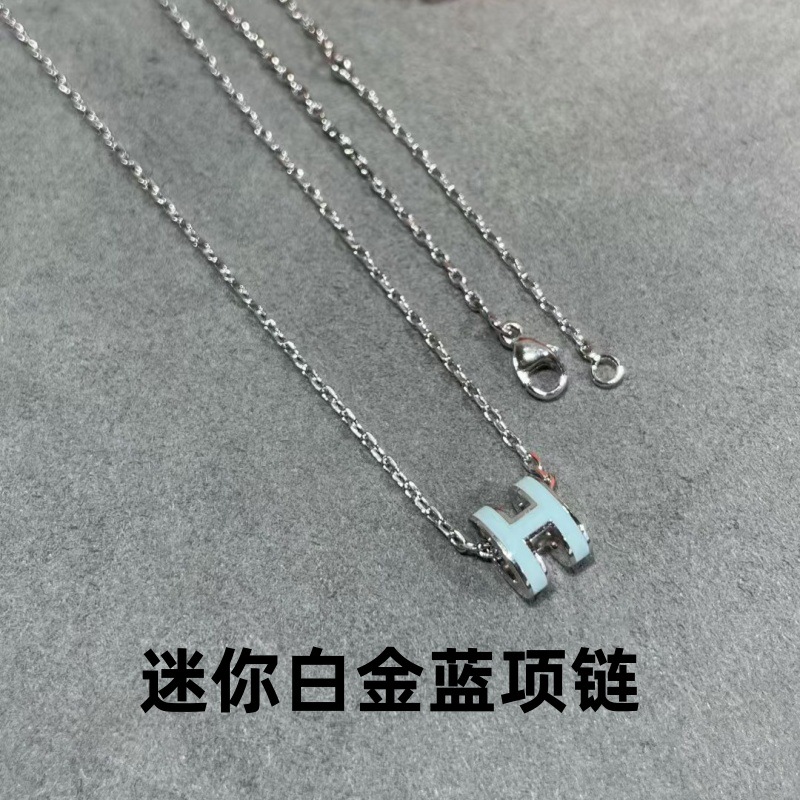 ミニホワイトゴールドブルーネックレス