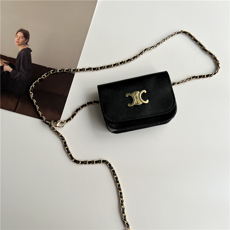 ↤↤↤ブラック ミディアム セリーヌ ゴールド バックル チェーン ウエスト バッグ ↦↦↦