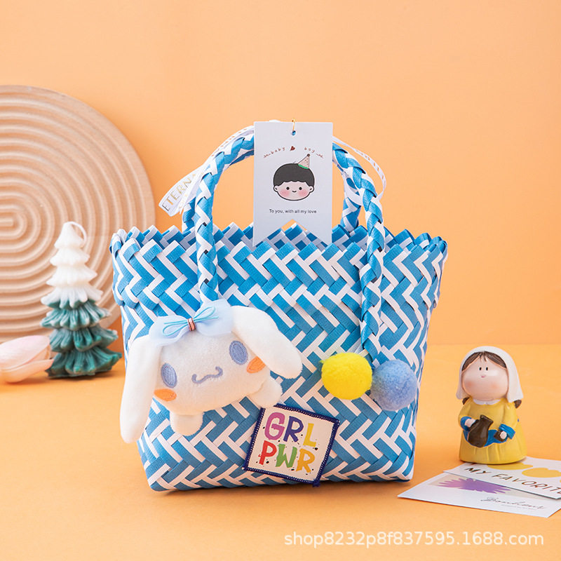 玉桂犬金 + カード + リボン + 空かご