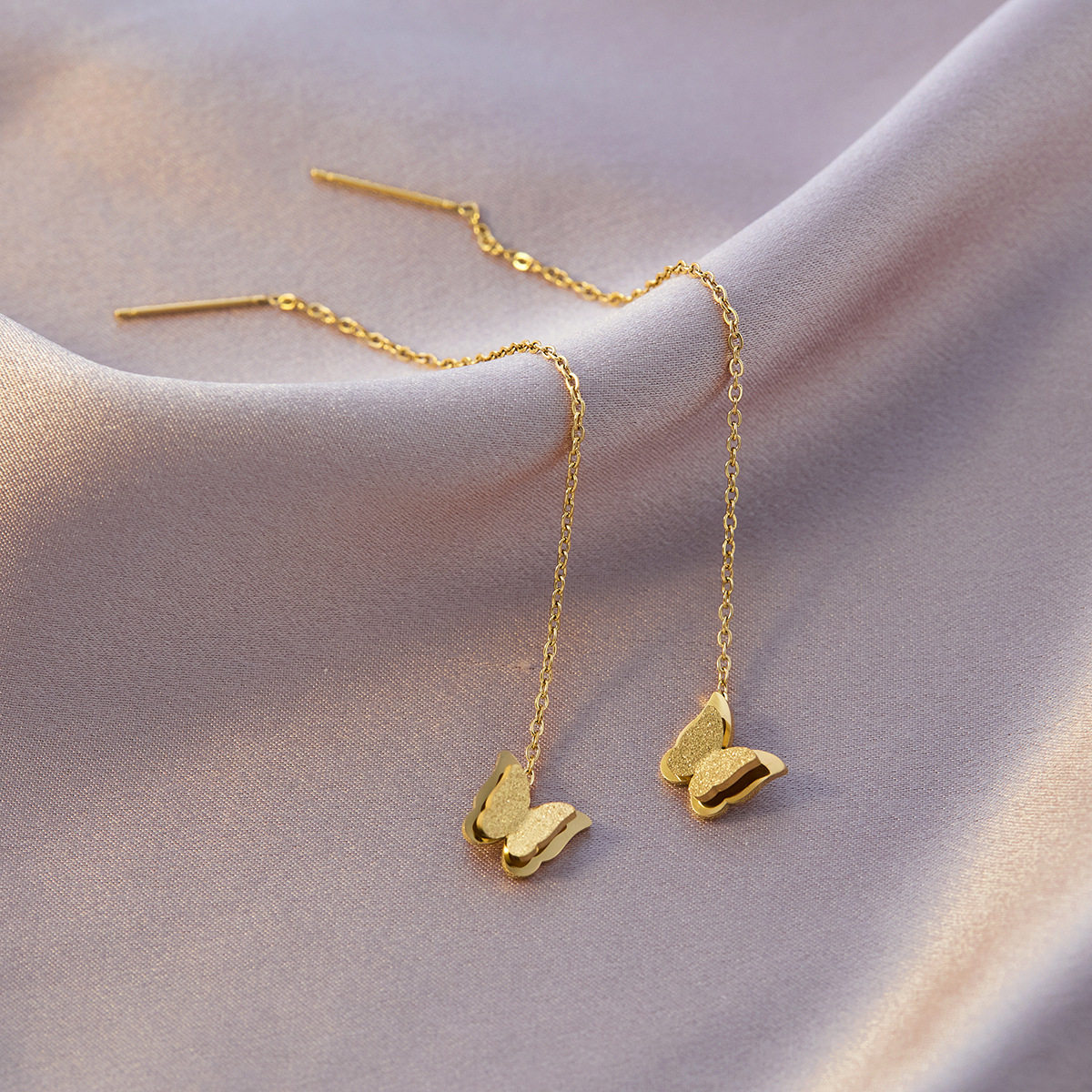 蝶の耳ワイヤー