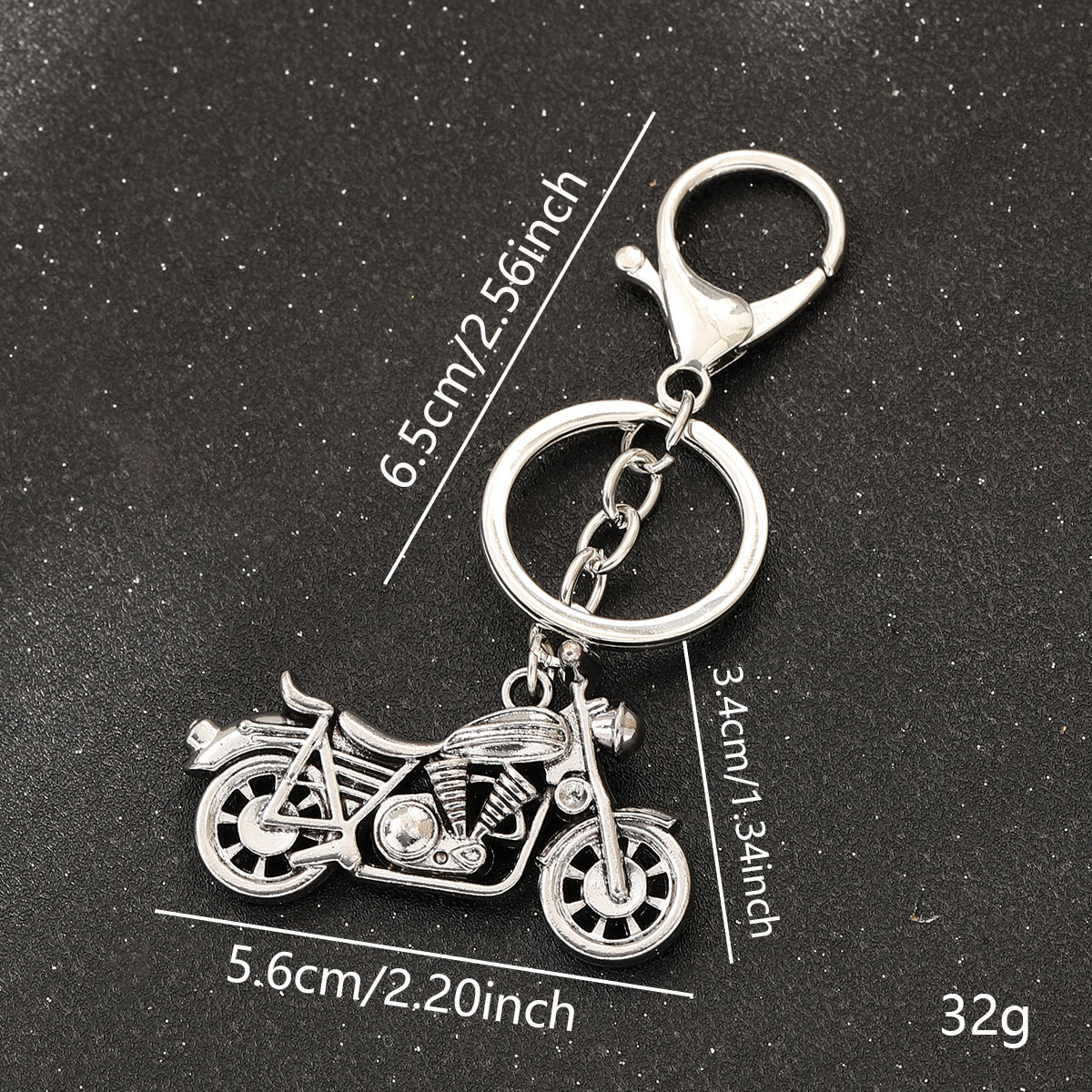 銀色のオートバイ