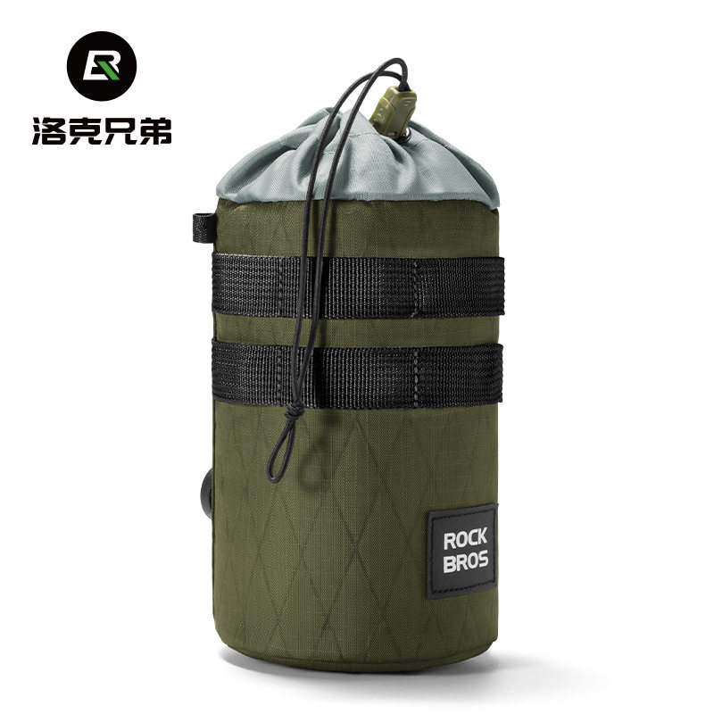 アーミーグリーン