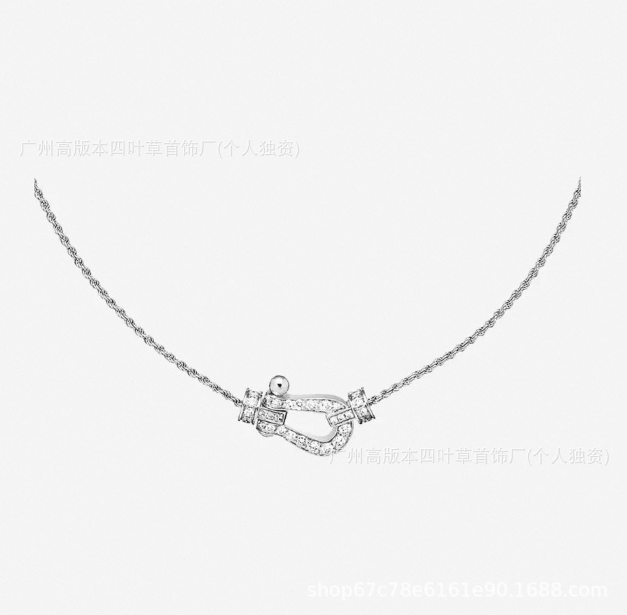 ホワイトゴールド スモール ホースシュー バックル フル ダイヤモンド ネックレス