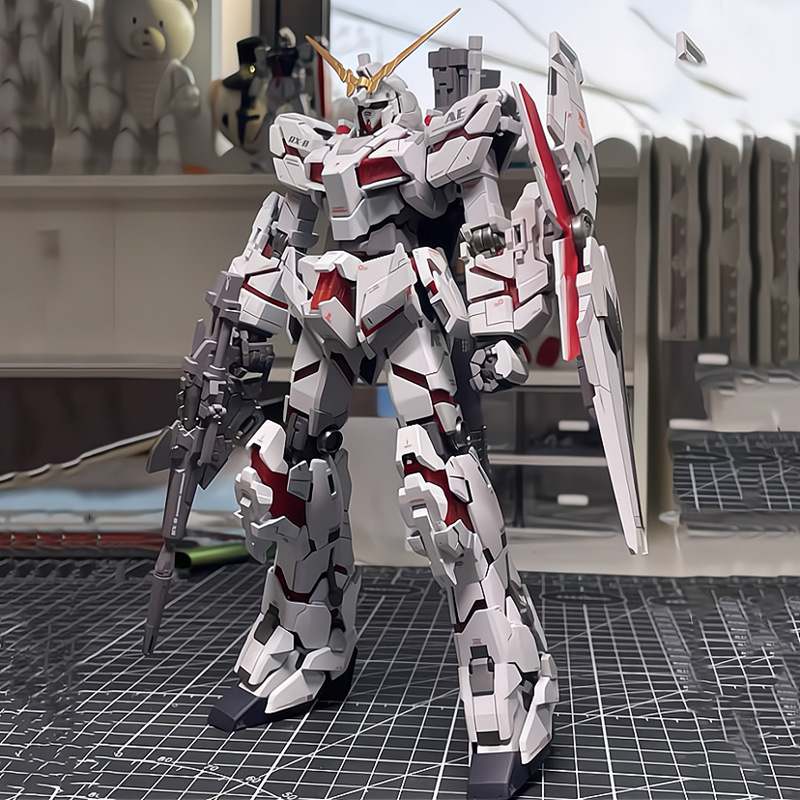 ユニコーン[デストラクションモード]+ガンシールド