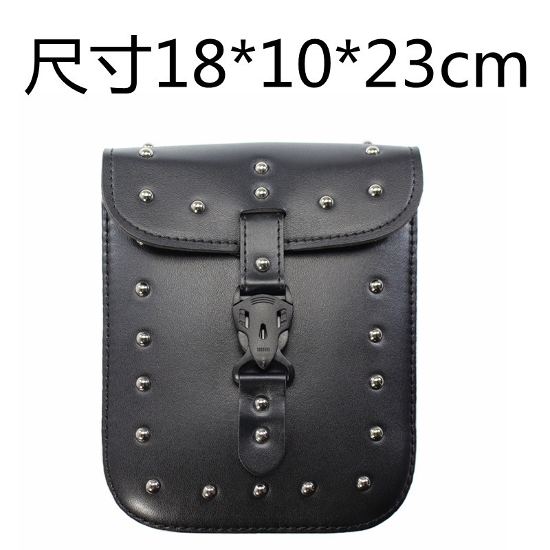 23 # 釘付きのゴム製バックルが付いています ❥ (^_-)