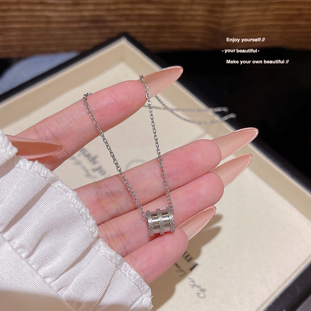 X253 チタン鋼の色保持性