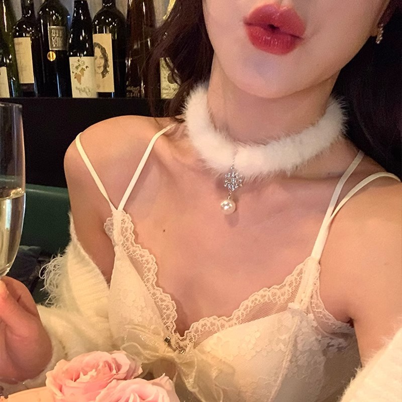 ホワイト ぬいぐるみ スノーフレーク ネックレス