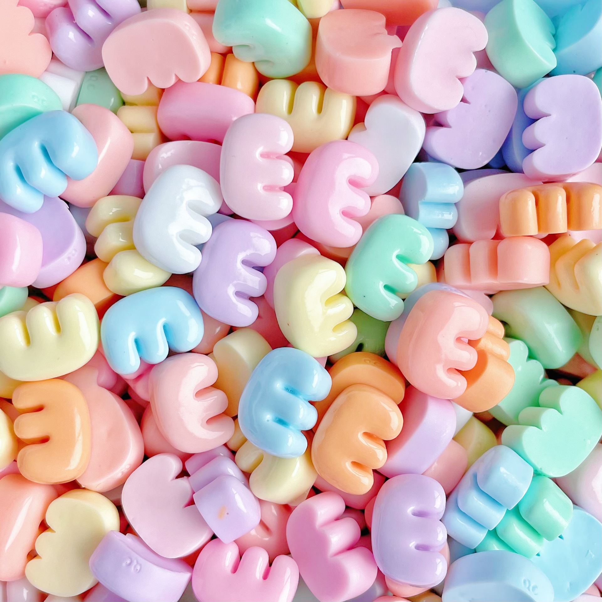 05 * アルファベットEの混色はランダムです。