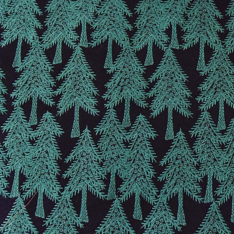 E20337-A 黒地に緑（ドア幅125cm、綿70％、麻30％）