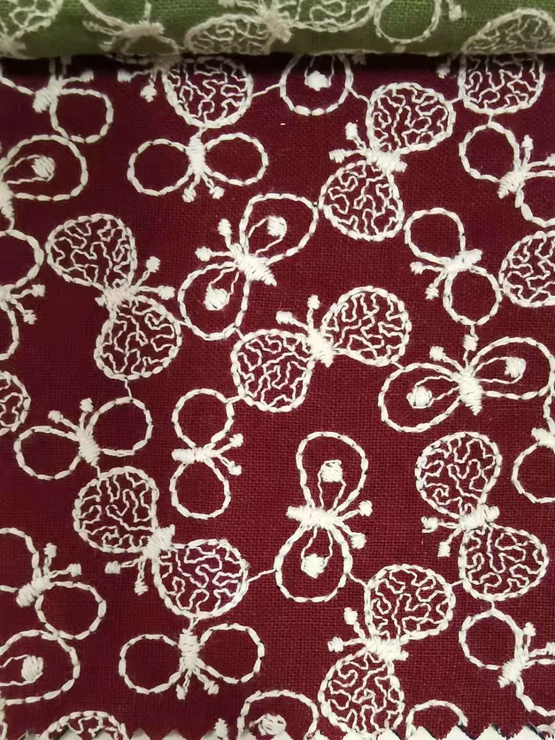 E20300 レッド(ドア幅120cm、綿90%、麻10%)