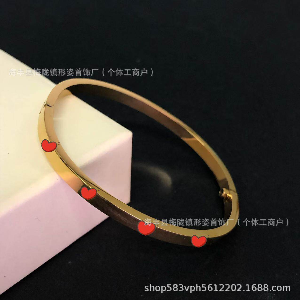 ゴールドカラーダイヤモンドレスナローバージョン
