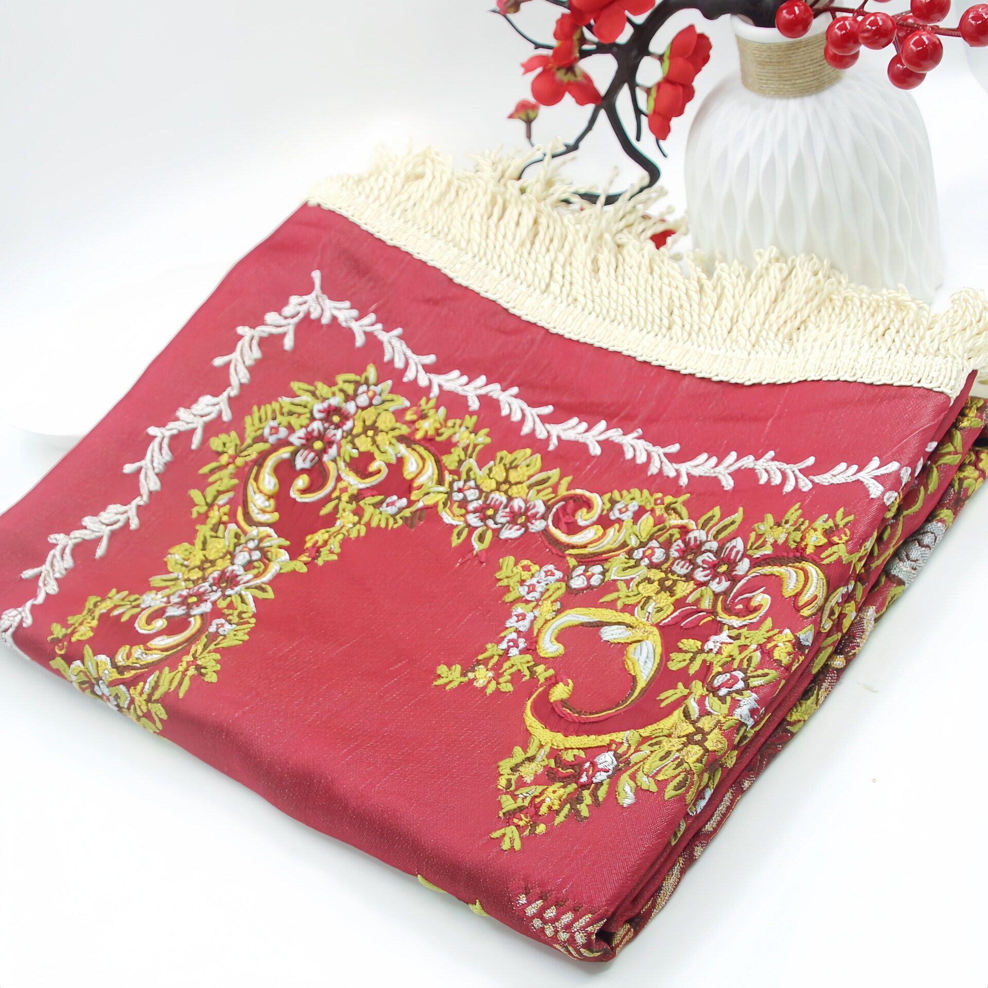 ビッグレッド(刺繍ブランケット、花瓶風)