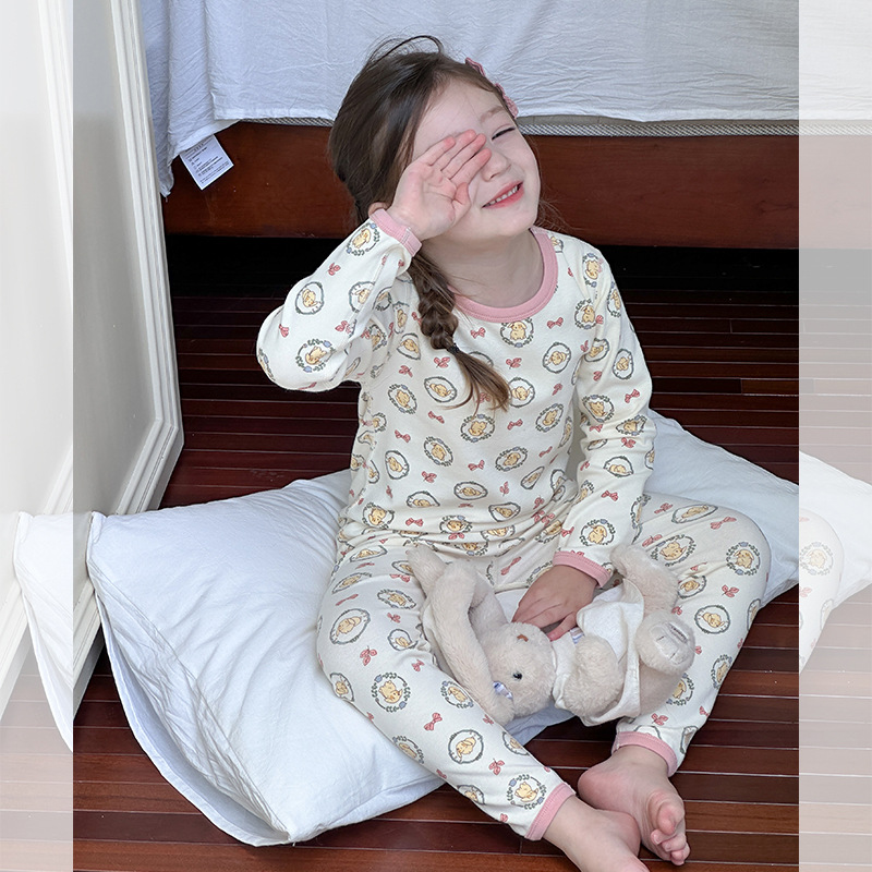 ピンクのリボンバニー