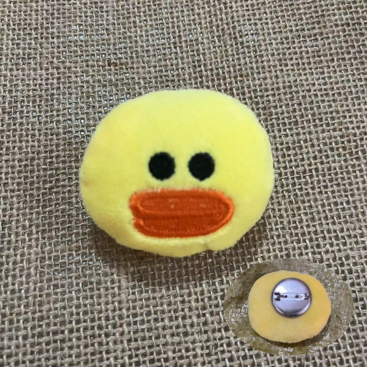 アヒルの頭【ブローチ】