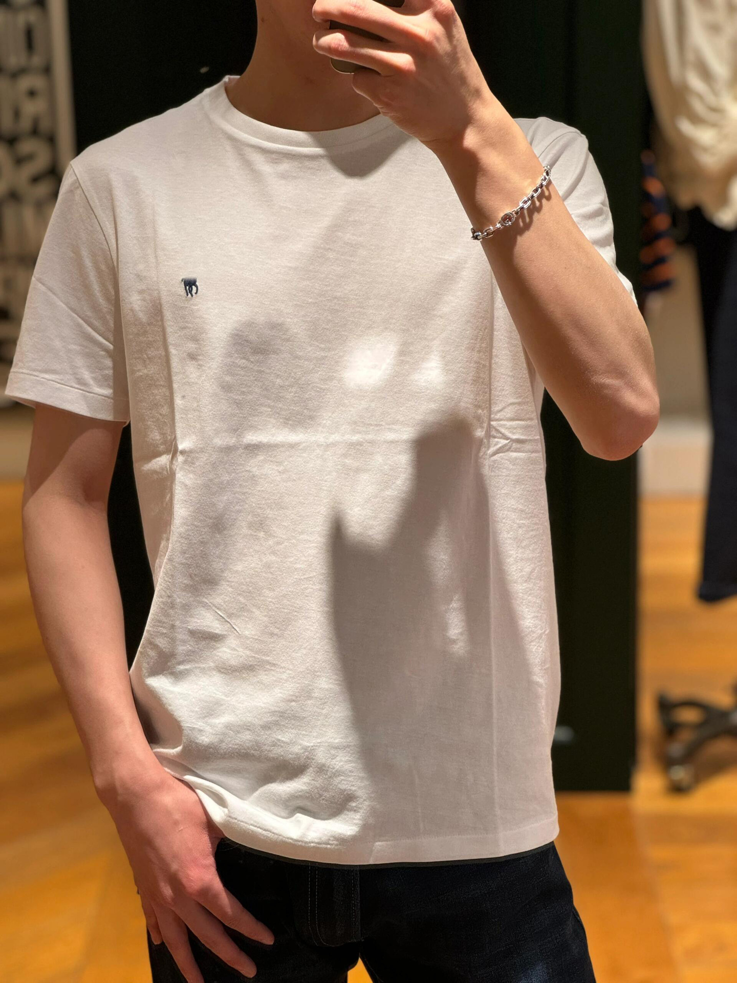 白