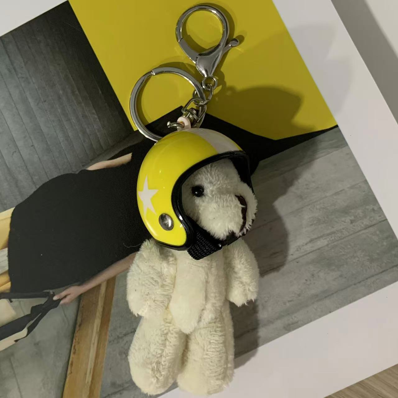 黄色の五芒星【バイク白熊】