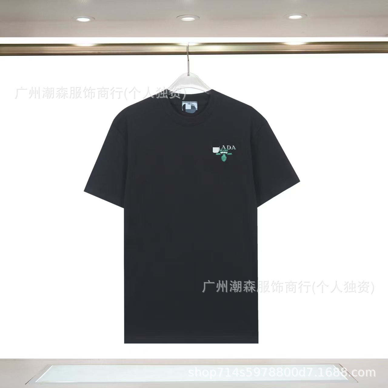 823 ブラック