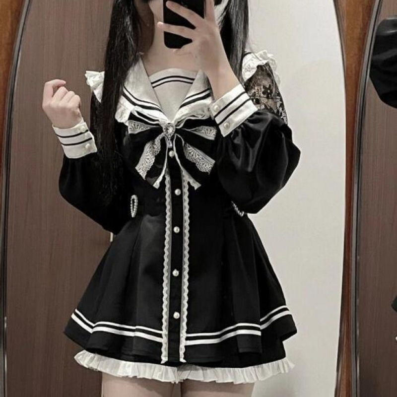 こちらのリンクは長袖トップス[単品]です
