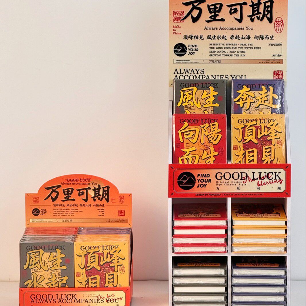 長距離でも期待できる（混合写真80枚と無料のディスプレイスタンド）