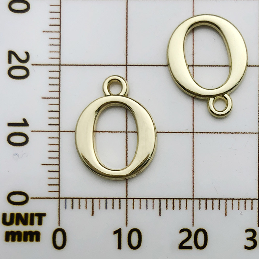 1 kc ゴールドラックメッキ文字 O-12x16mm-0.9g