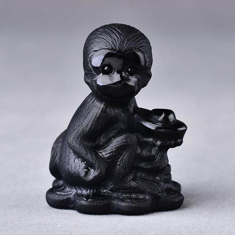 猿のトランペット、高さ約6cm