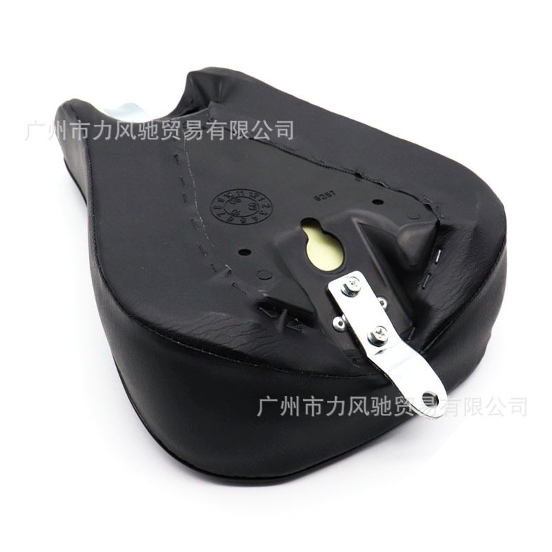 ブラック前席zb007