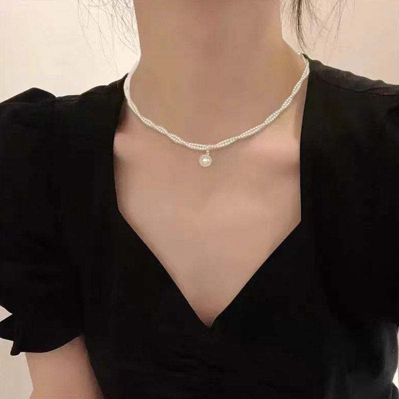 重ねパールネックレス