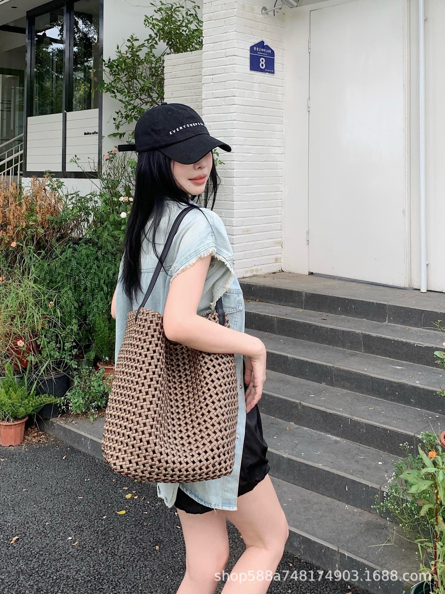 ラージシャンパンゴールド＋サテン内袋、本革