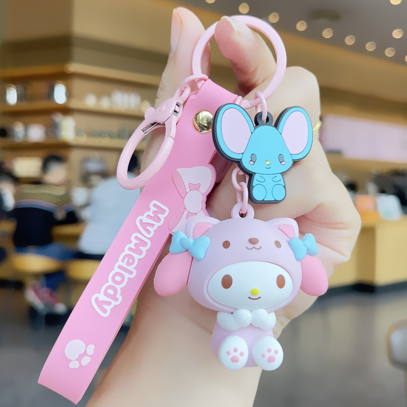 サンリオ動物服シリーズのストラップ