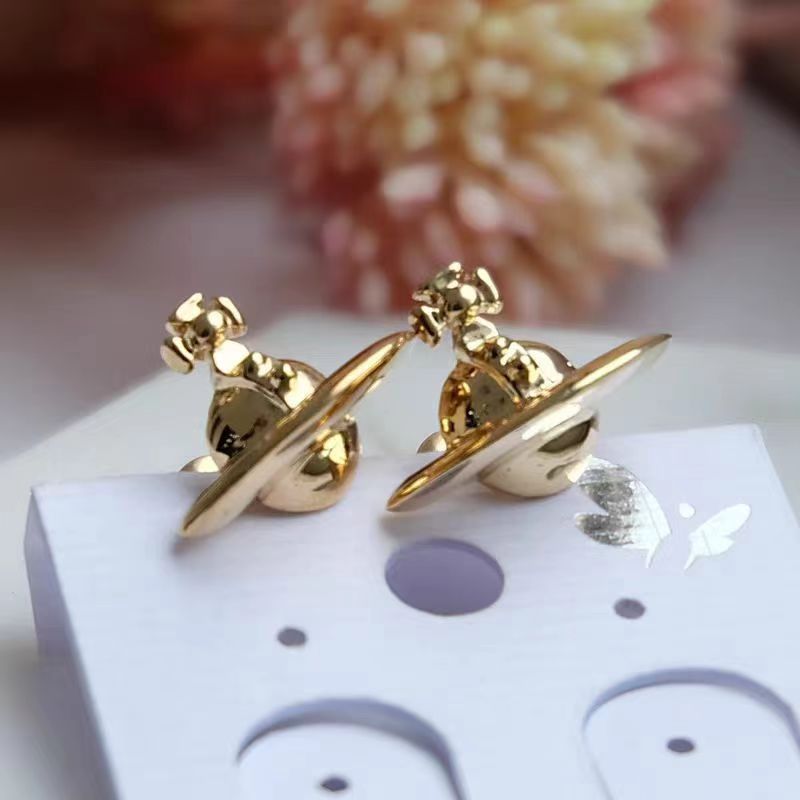 ゴールドイヤリング