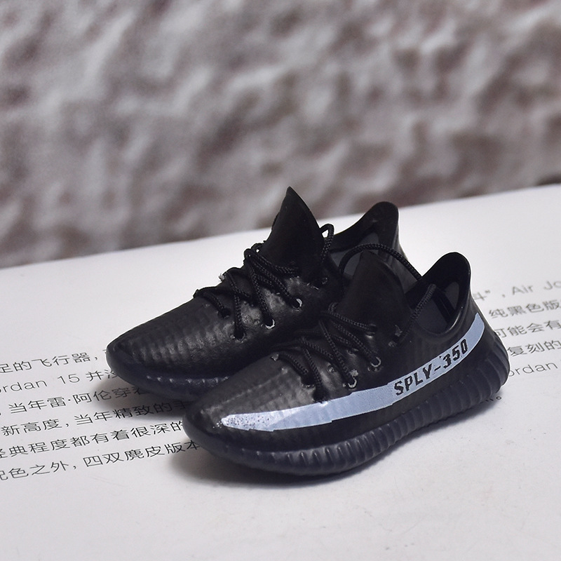 350v2白黒