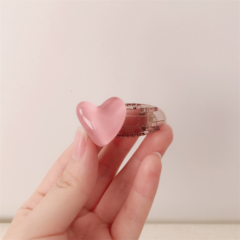 かすみピンク茶色楕円クリップ