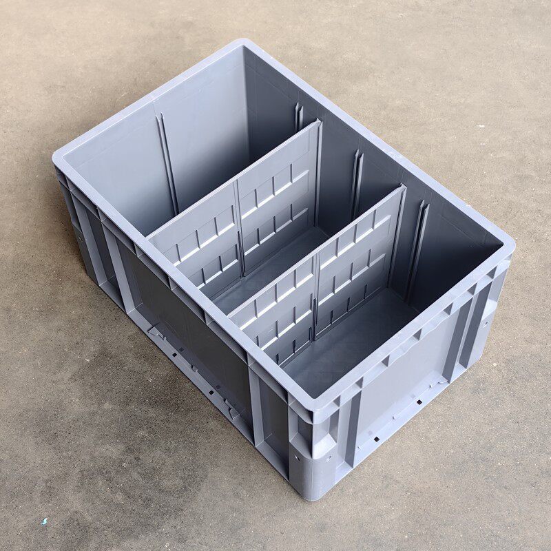 ダークグレーの3つのグリッド