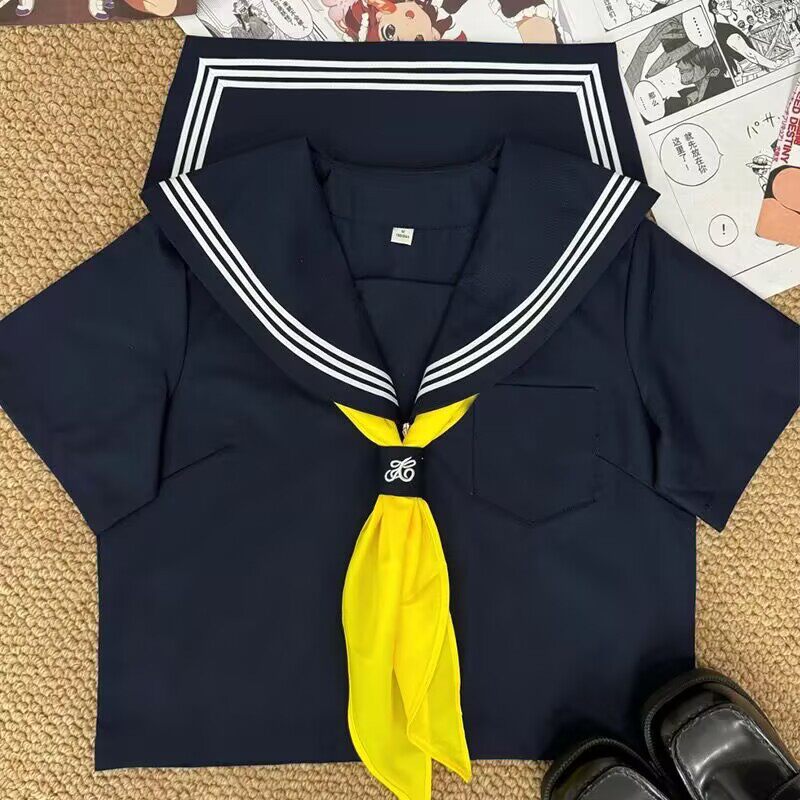 紺半袖3枚+黄色三角スカーフ+バックル