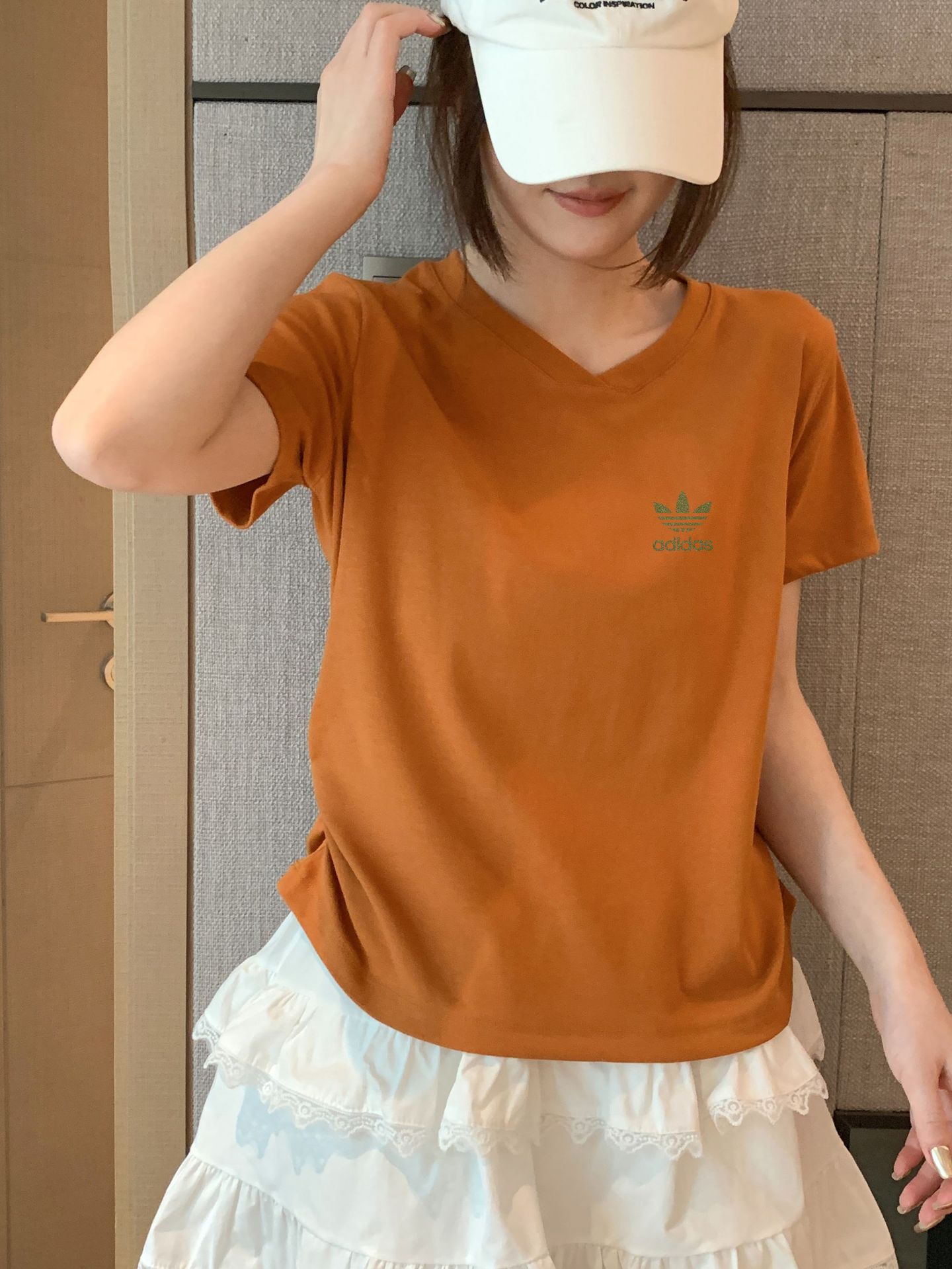 キャラメル色