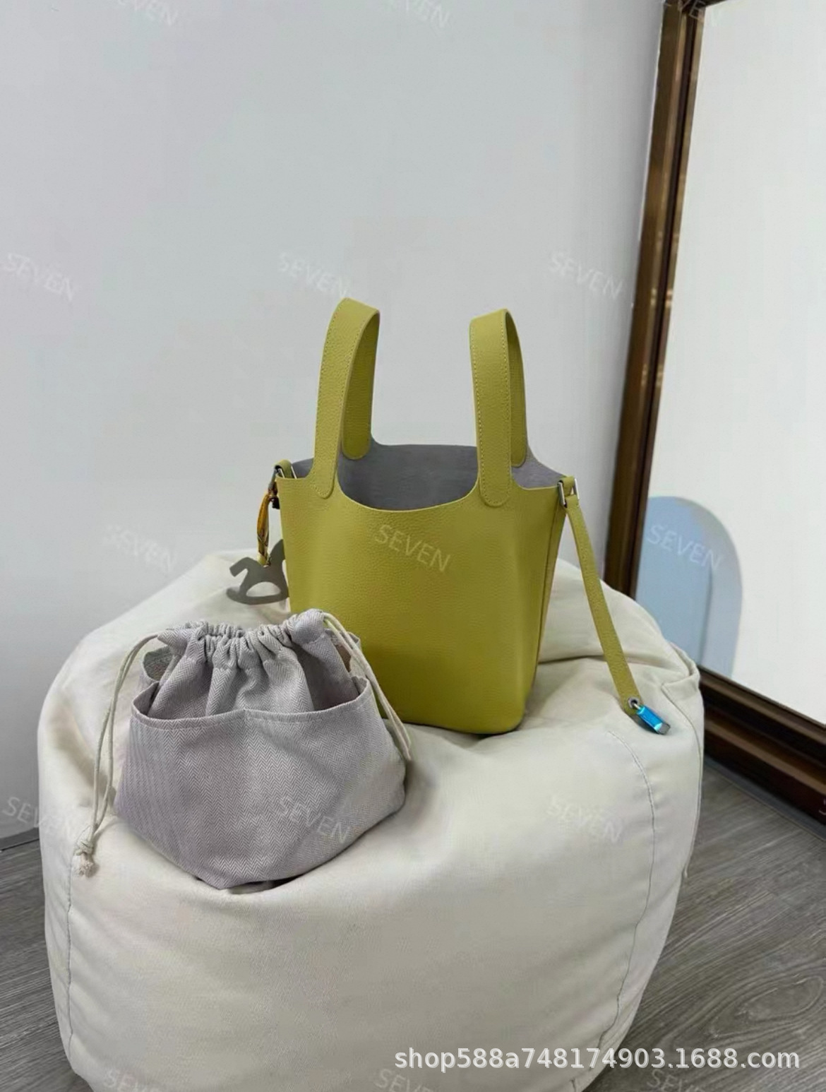 レモンイエロー Lサイズ 18cm + 内袋一層牛革