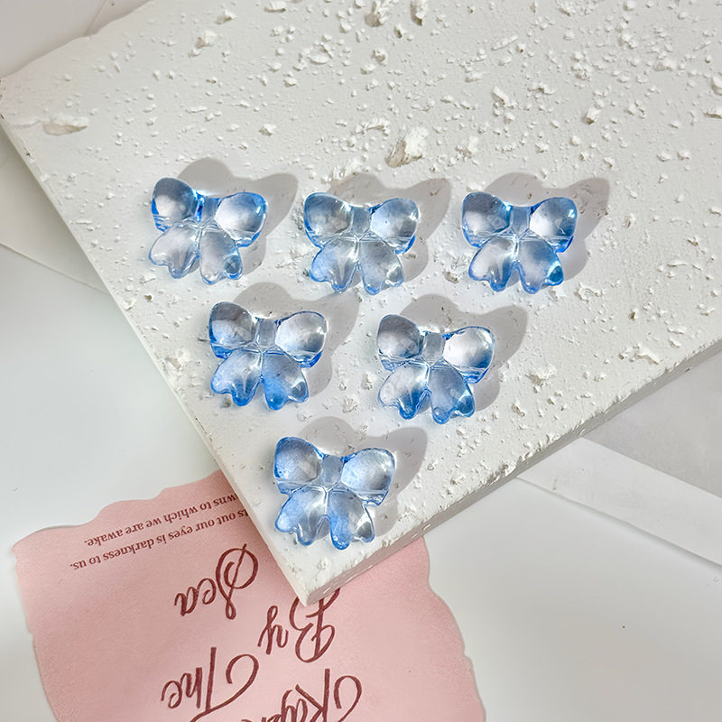 クリスタルオーシャンブルー