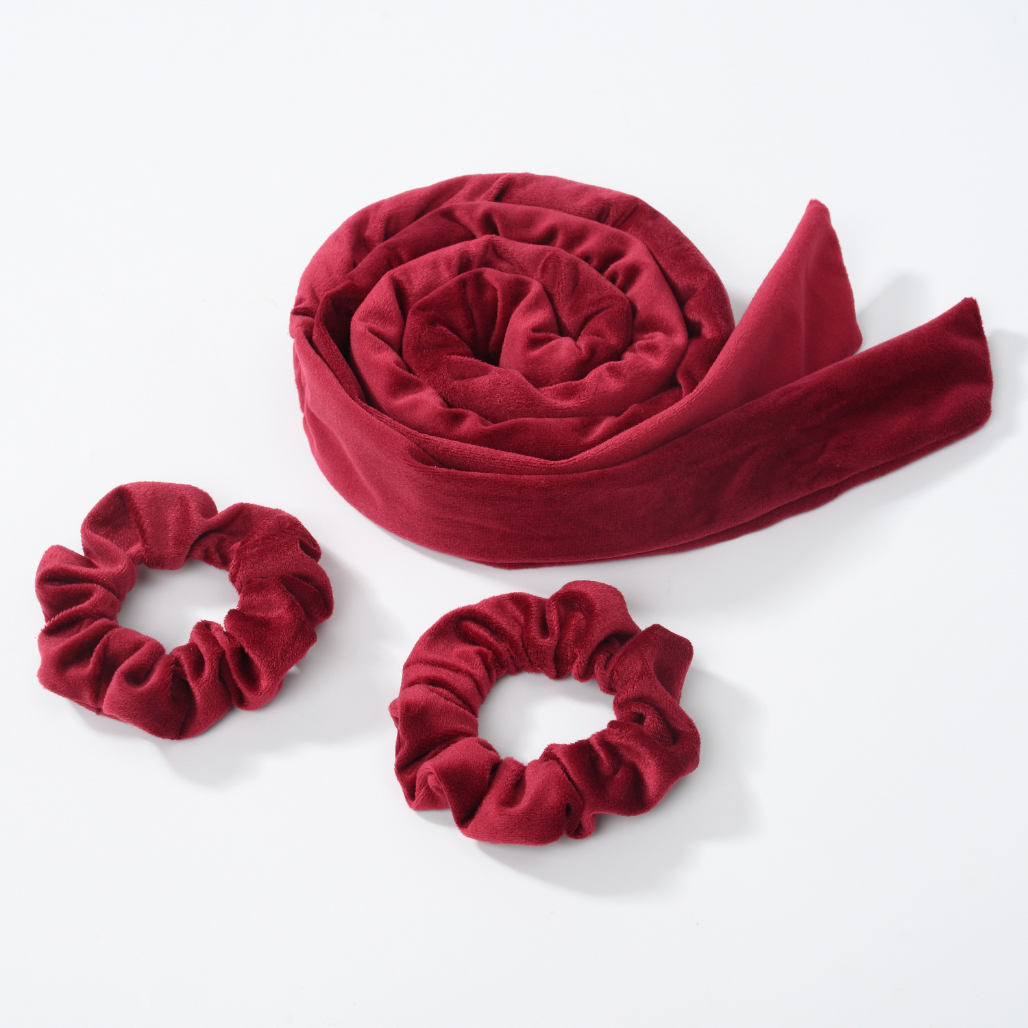 バーガンディのスティック + ヘアゴム 2 本