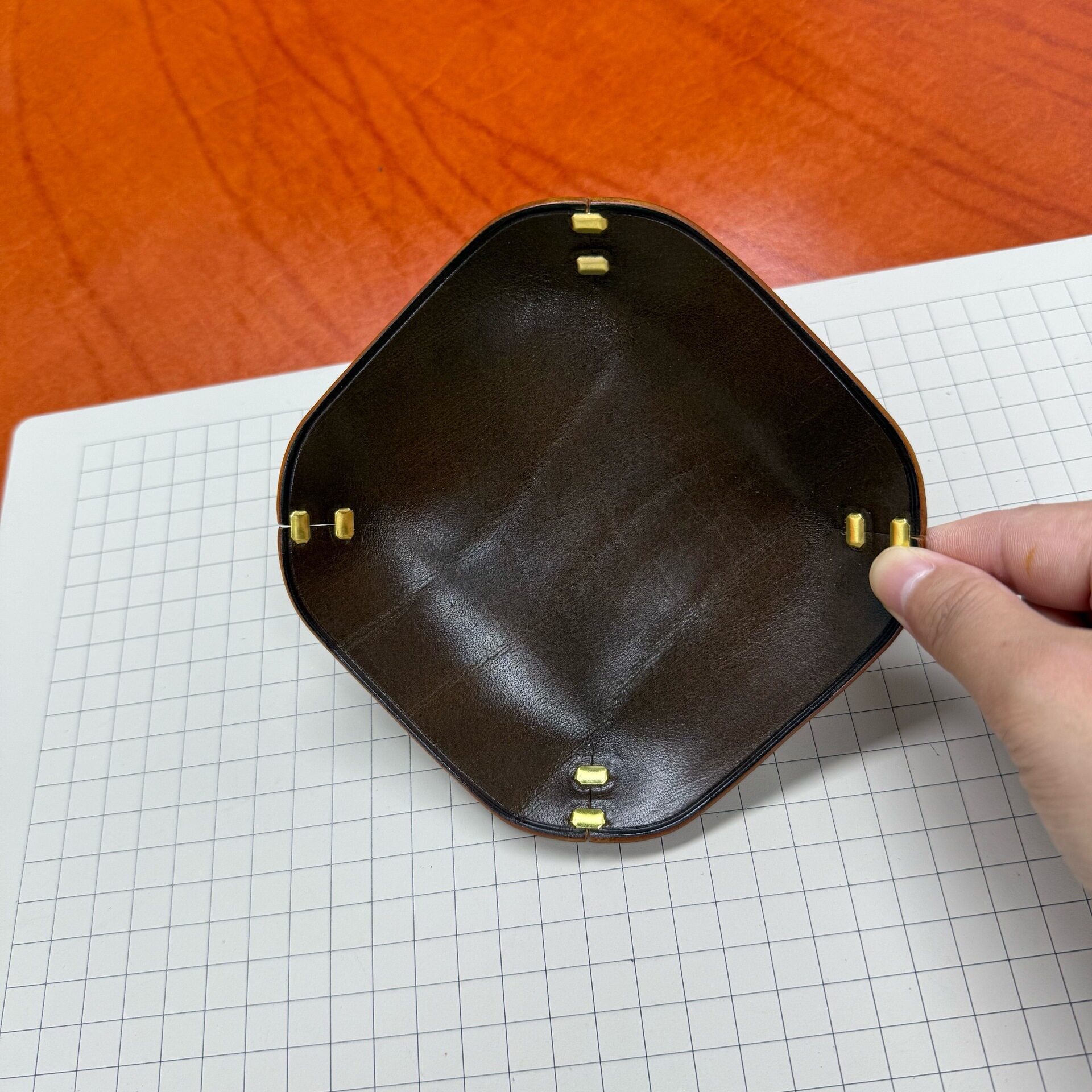 中世 コーヒー色 Mサイズ 13cm