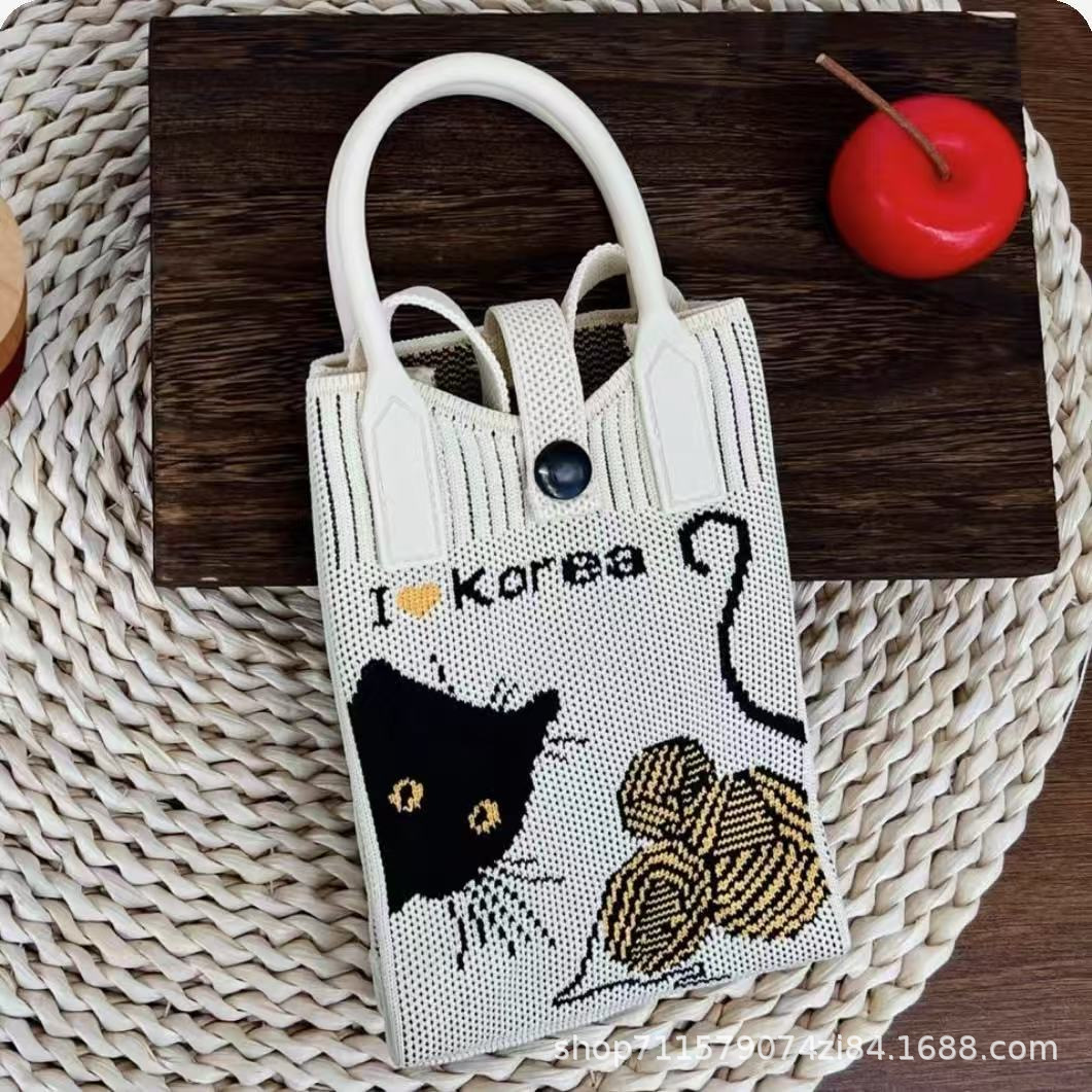 【シリコン+ショルダーストラップ】糸玉猫