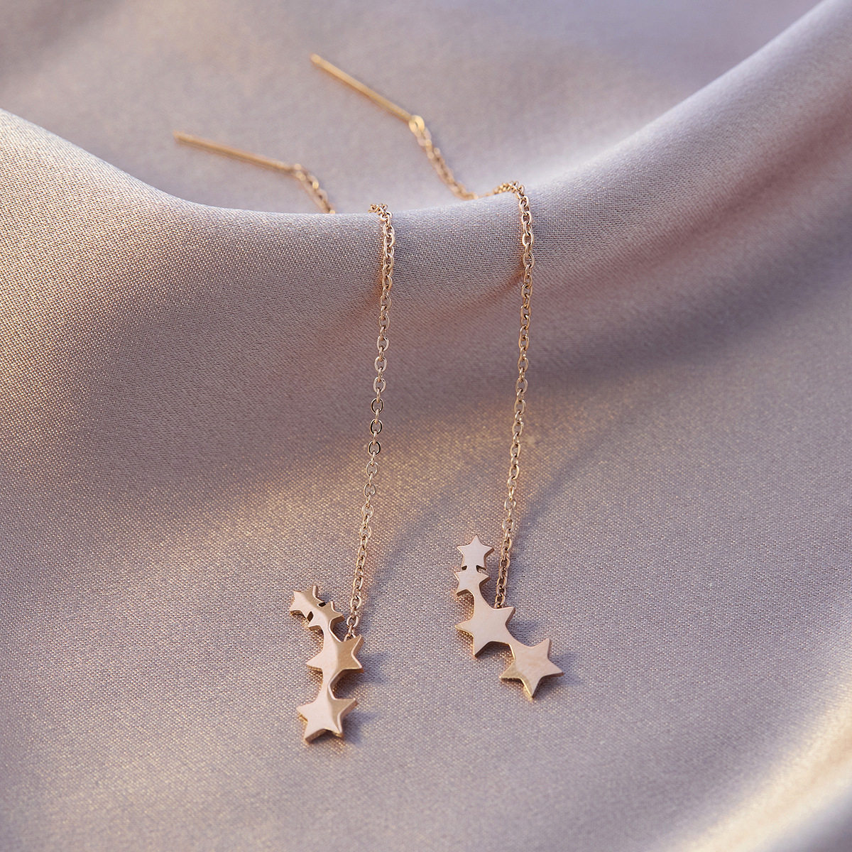 五芒星ローズゴールドイヤーワイヤー